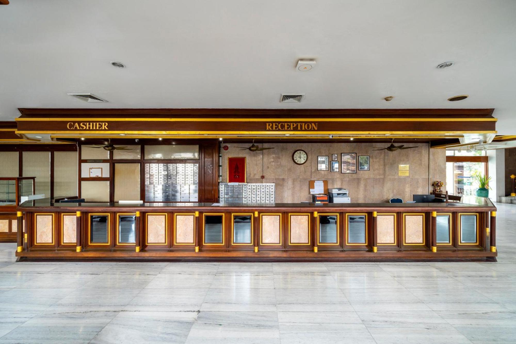Welcome Plaza Hotel Pattaya Exterior photo