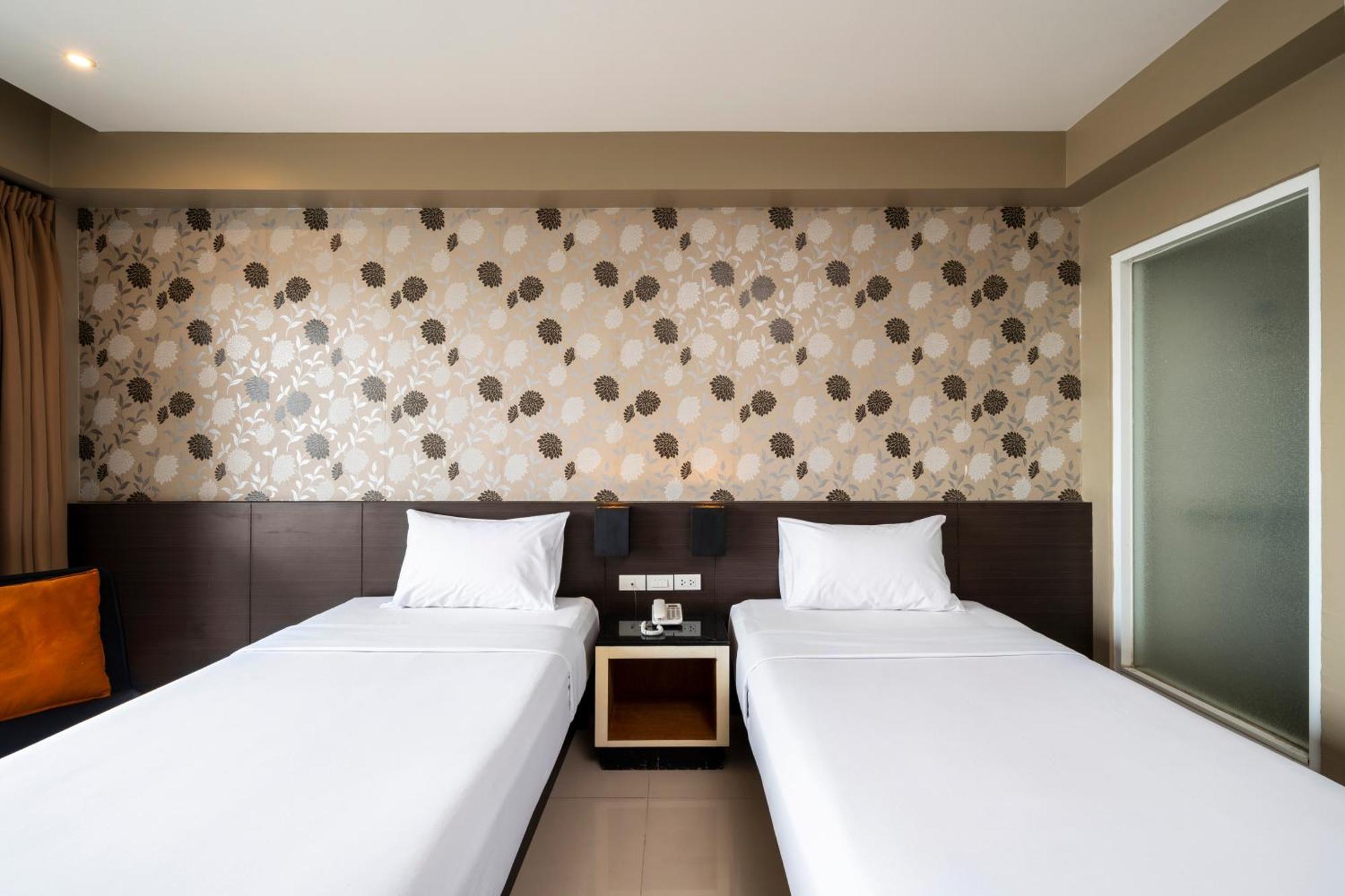 Welcome Plaza Hotel Pattaya Exterior photo