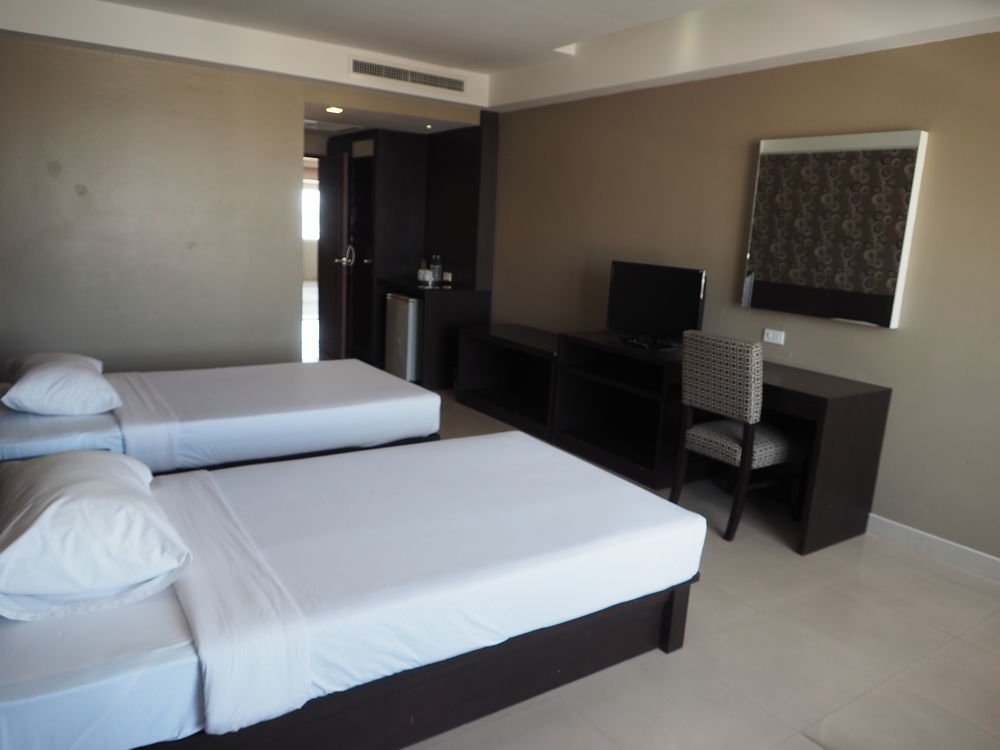 Welcome Plaza Hotel Pattaya Exterior photo