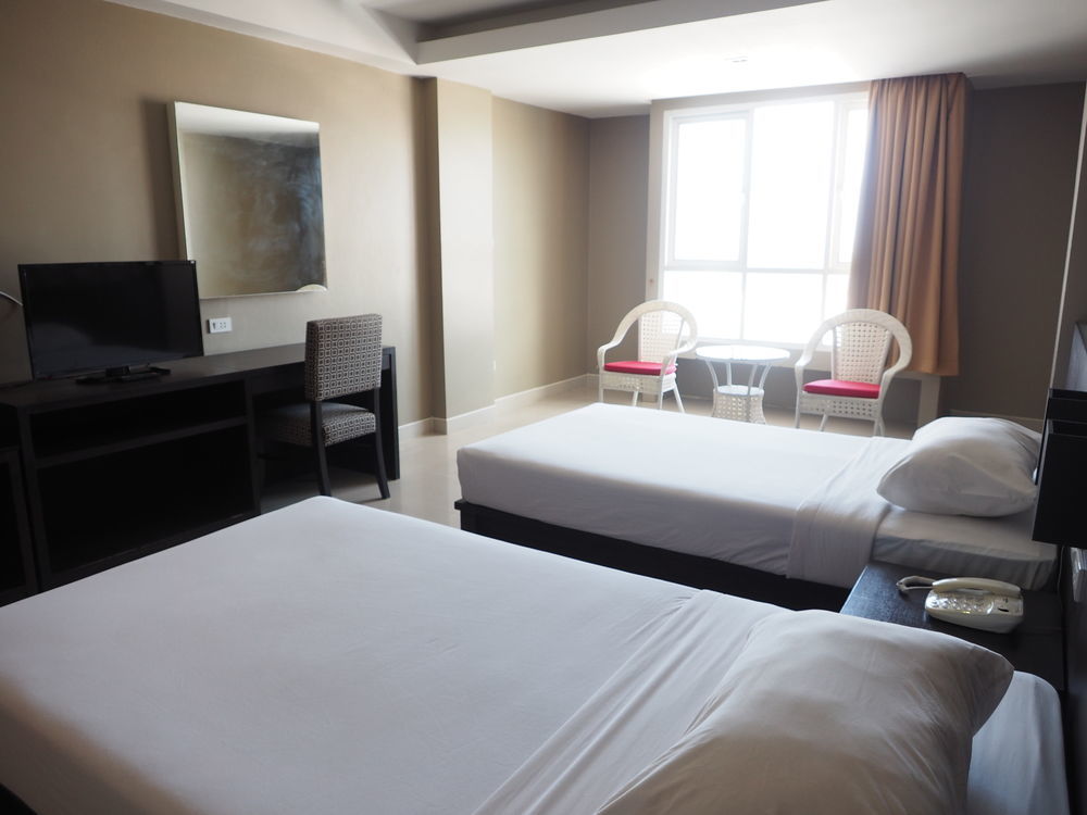 Welcome Plaza Hotel Pattaya Exterior photo