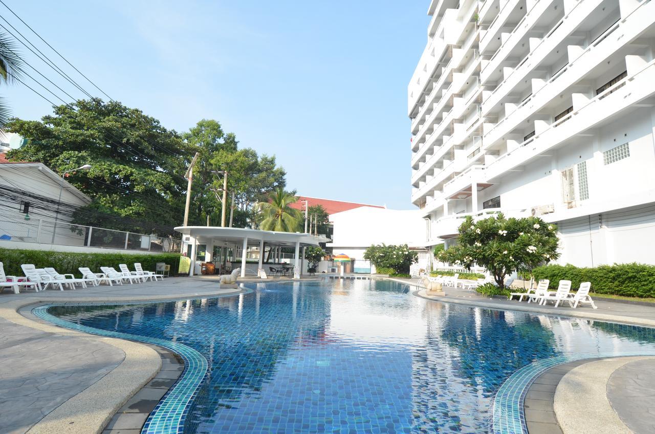Welcome Plaza Hotel Pattaya Exterior photo