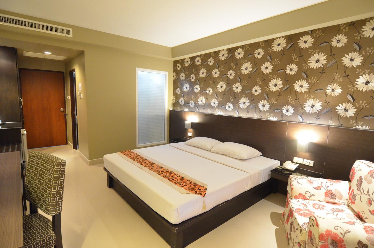 Welcome Plaza Hotel Pattaya Exterior photo